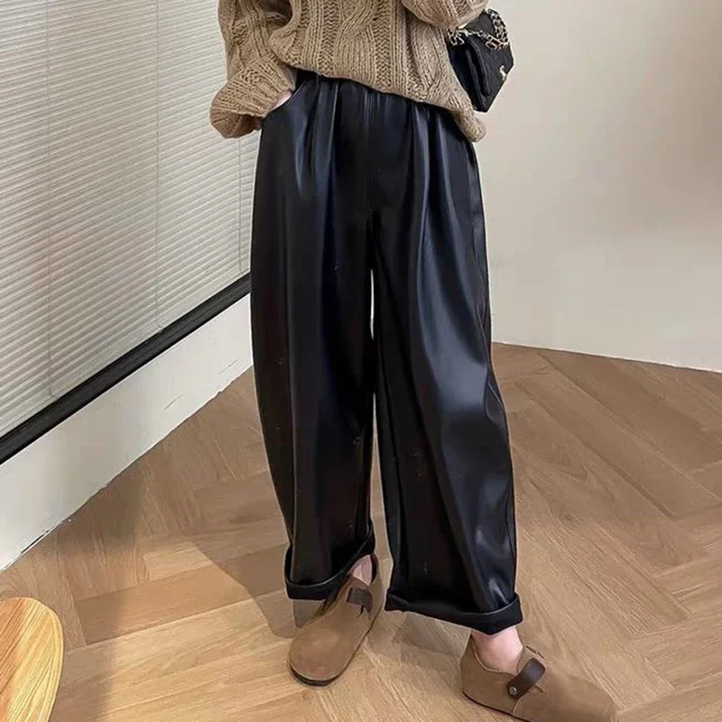 Брюки из искусственной кожи с высокой талией