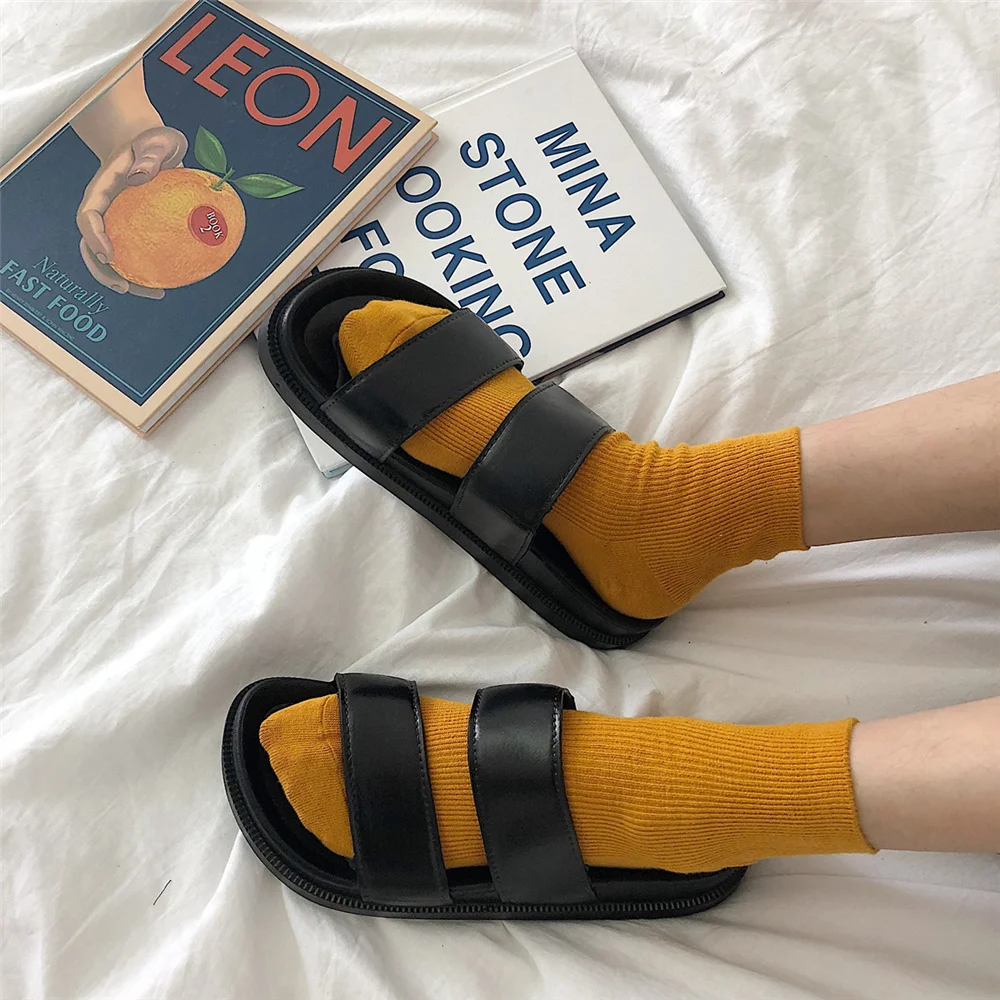 Fashion Light Weight Casual Women's Rubber Sandals Cool Outdoor Slippers Summer Flip Flops Comfort Non Slip Woman Beach Shoes