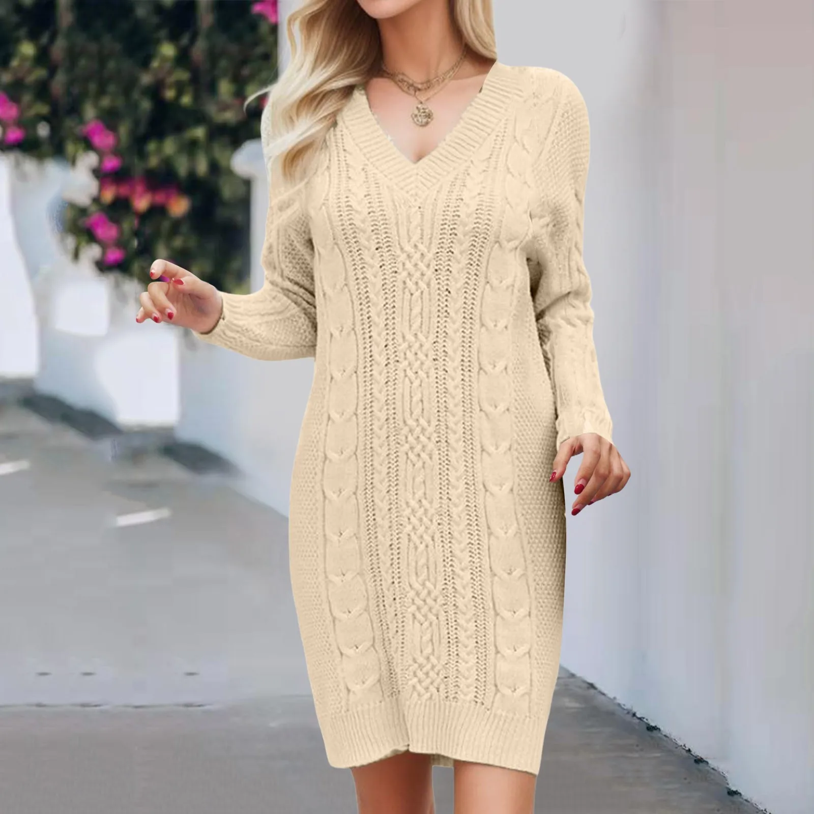 

Женское вязаное платье-свитер с V-образным вырезом и длинным рукавом