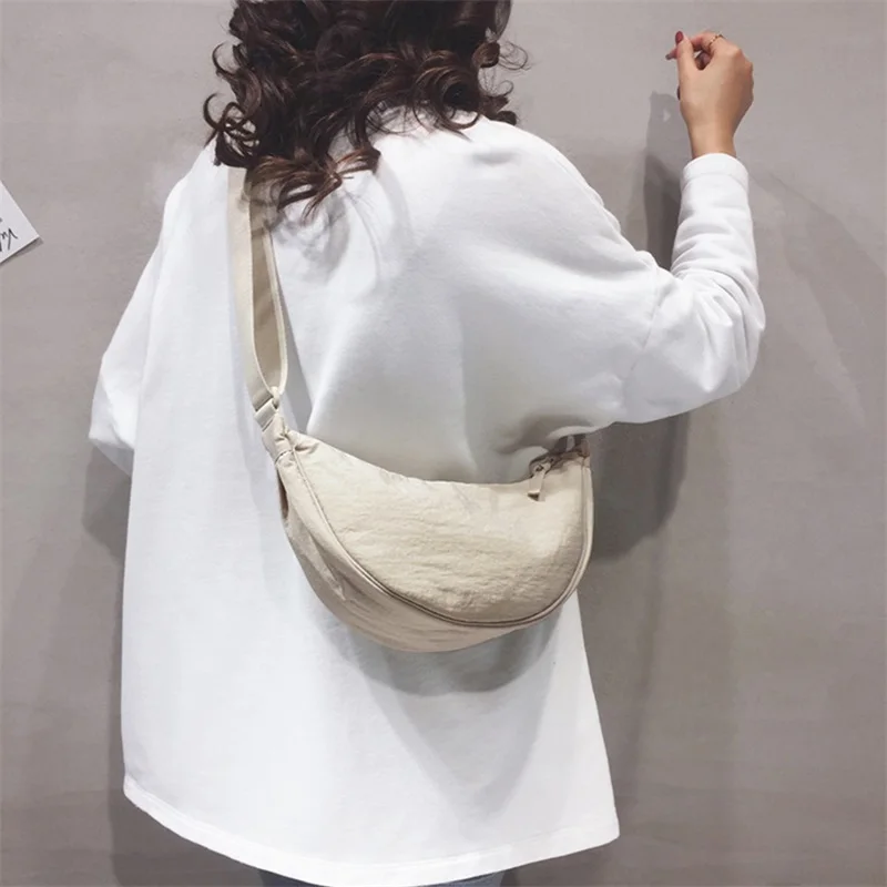 

Fashion Crossbody Bags for Women Large Capacity Shoulder Bag Simple Underarm Bag Solid Color Dumpling Bags Casual Satchels