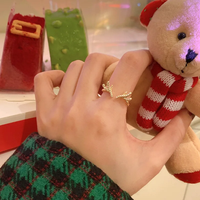 

S925 Sterling Silver Autumn and Winter Cute Christmas Elk Pearl Ring Women's Opening Adjustable Index Finger Ring Tide Gift