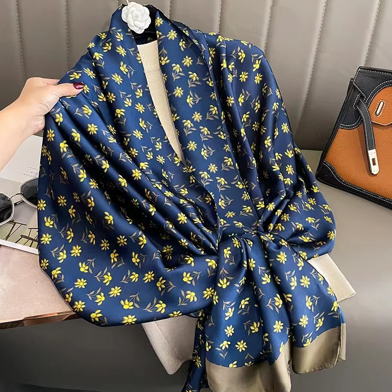 

Женский шёлковый шарф, 180x90 см