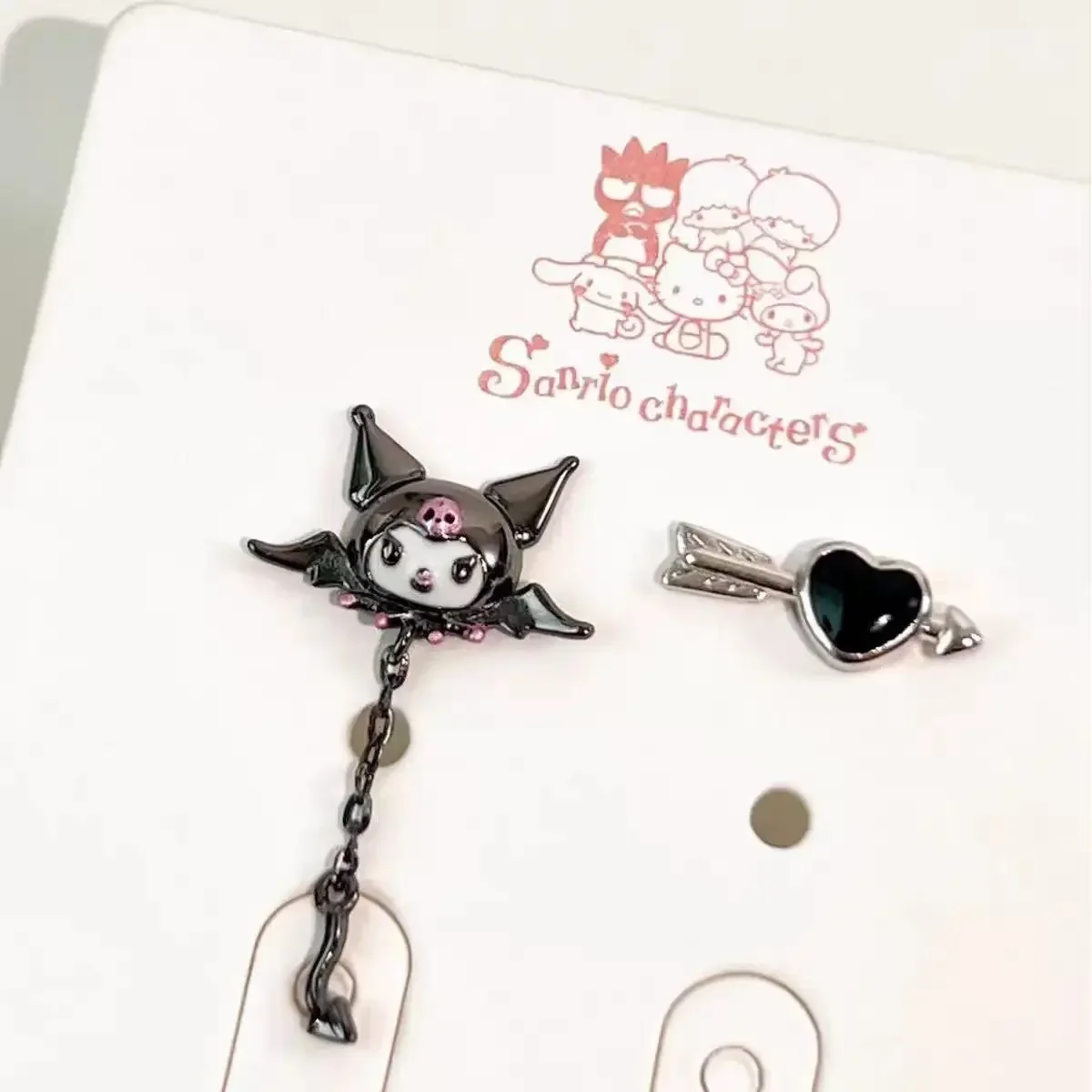 Серьги-гвоздики Sanrio мультяшная фигурка Kuromi дисимметрия кавайные серьги-гвоздики