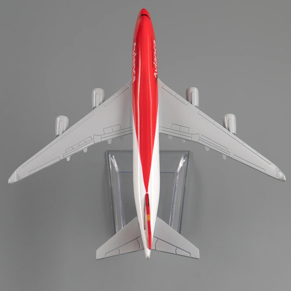 Фото Масштаб 1/400, самолет из сплава Boeing 747 Colombia Avianca Airlines 16 см, самолет B747 для детей, коллекция подарков, украшение комнаты №4