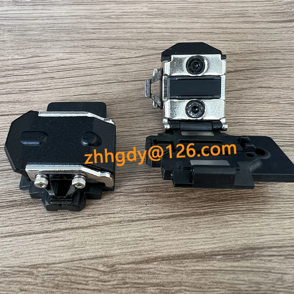FSM-60s Three-In-One Optical Fiber Fusion Splicer Fixture Welding Holder 60s Leather Wire Clamp Multi-Function Pressure Plate