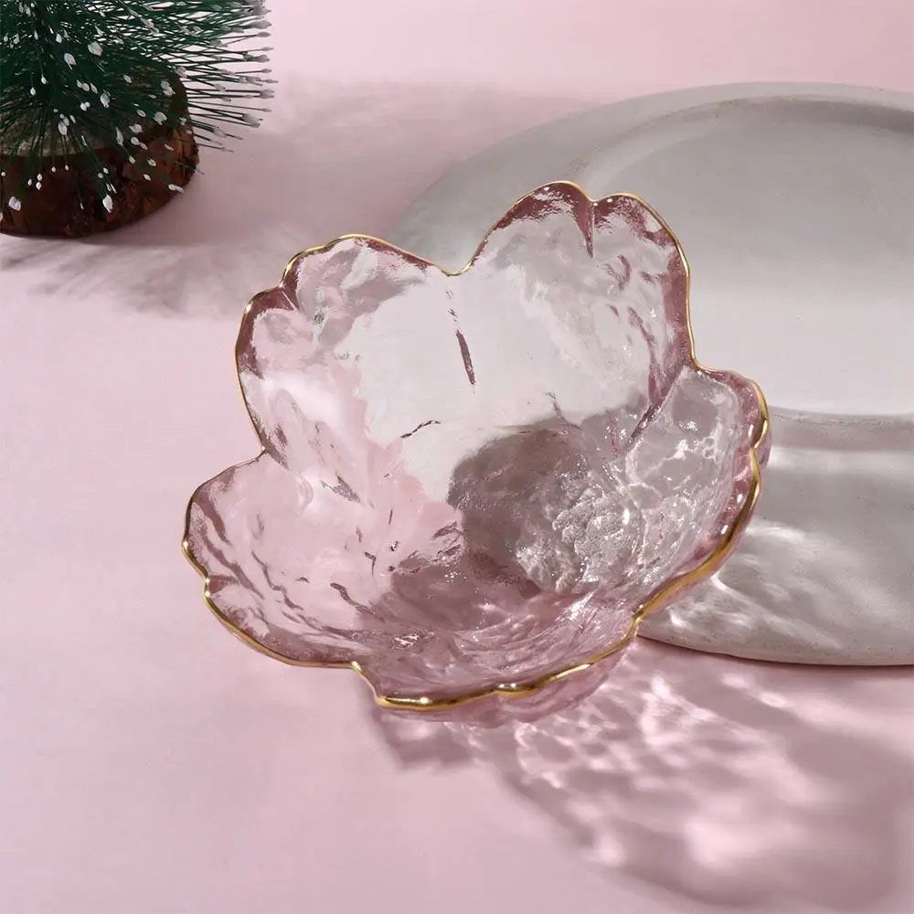 Розовые стеклянные чаши для соуса Кованая пластина