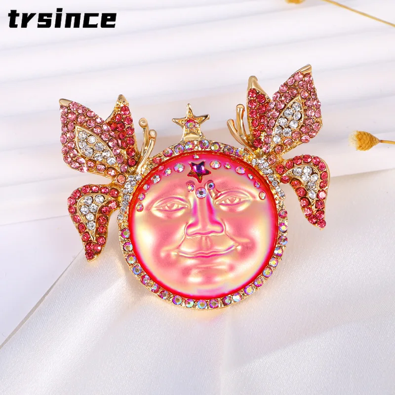 Винтажная брошь с изображением портрета цветка бабочки лица рельефный розовый