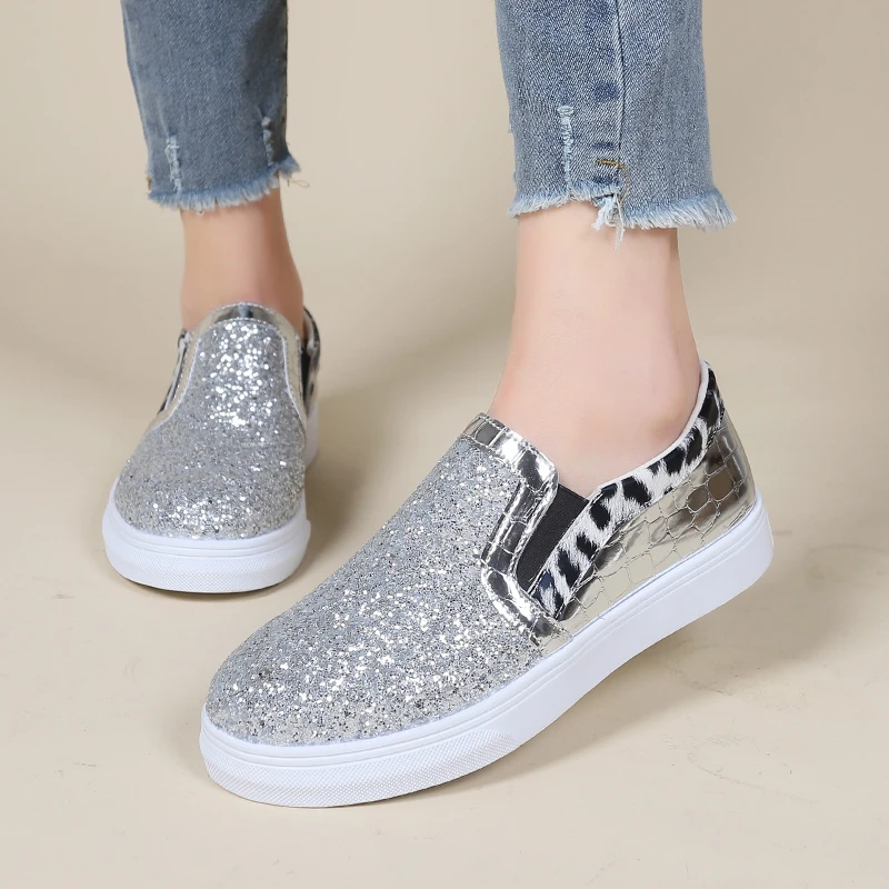 

Woman Shoes Flats Casual Barefoot Sports Sneakers Loafers Women's Running Moccasin Slip-on Comfortable Gold Bling Fashion New