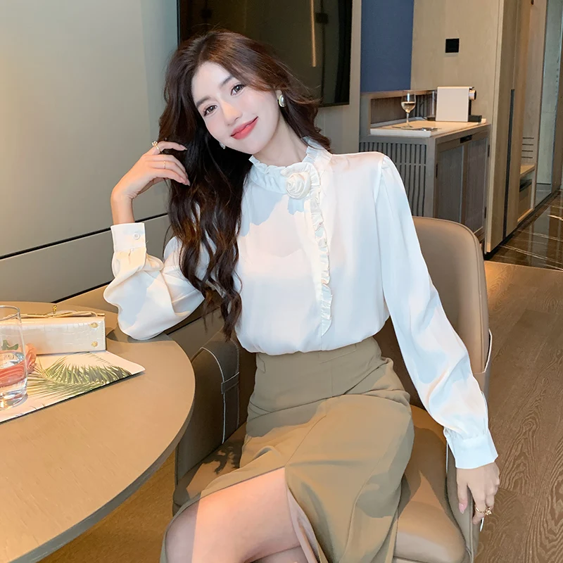 Женская шифоновая блузка с длинным рукавом оборками