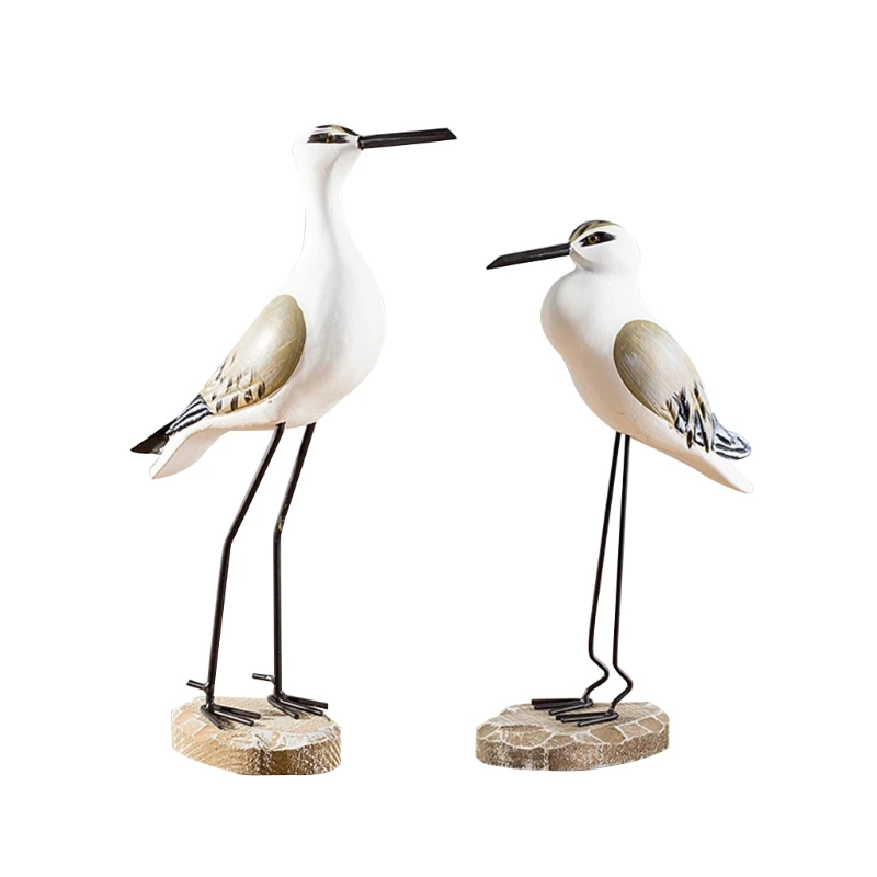 

Деревянная статуэтка чайки