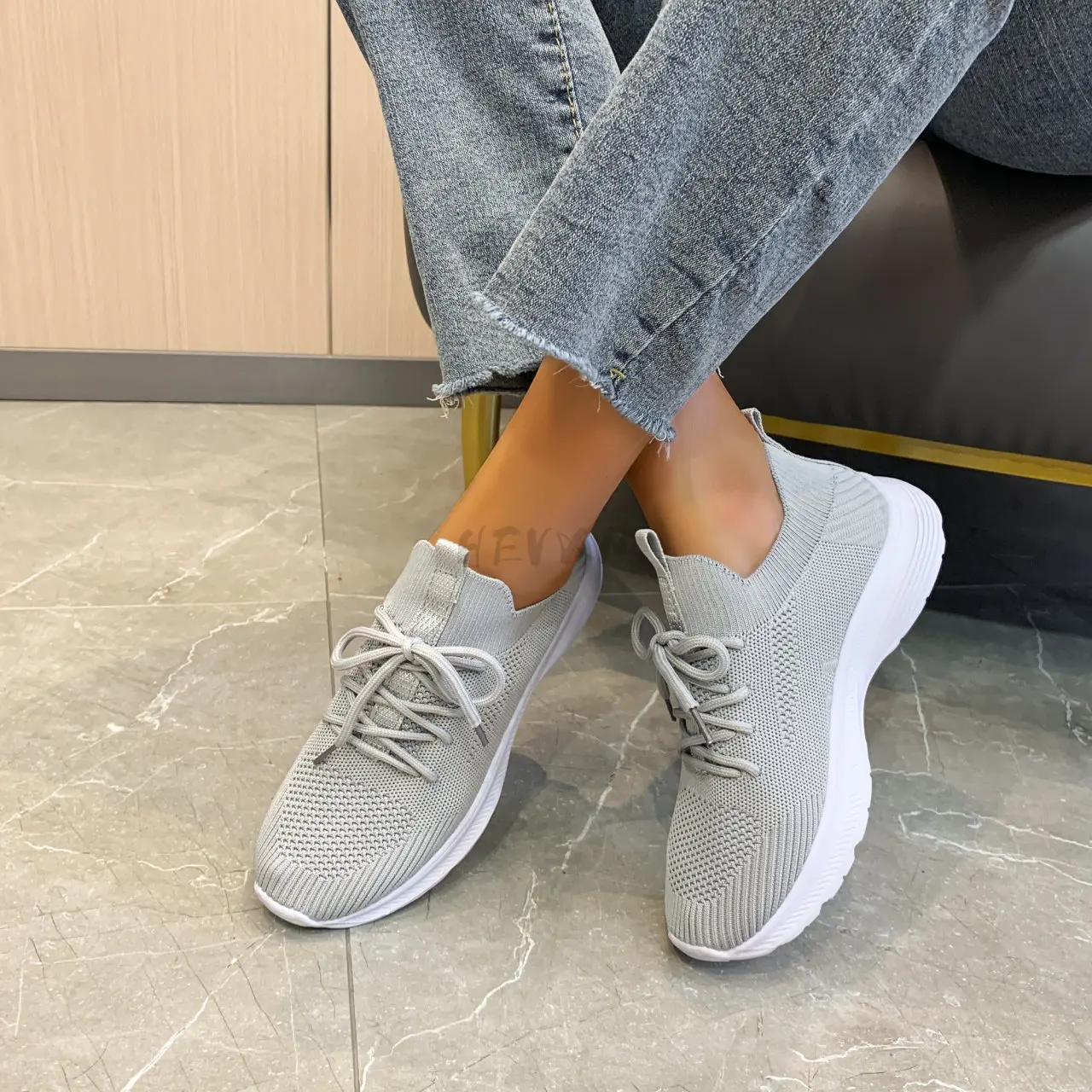 

Women Non Slip Fashion Mesh Sneakers Summer Breathable Walking Sport Running Tennis Sneakers Female Casual Vulcanize Shoes