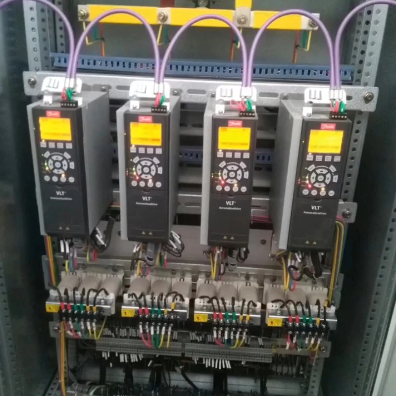 

Лидер продаж, инвертор для микро-привода версии VLT модели 132F0020, инверторы мощности кВт