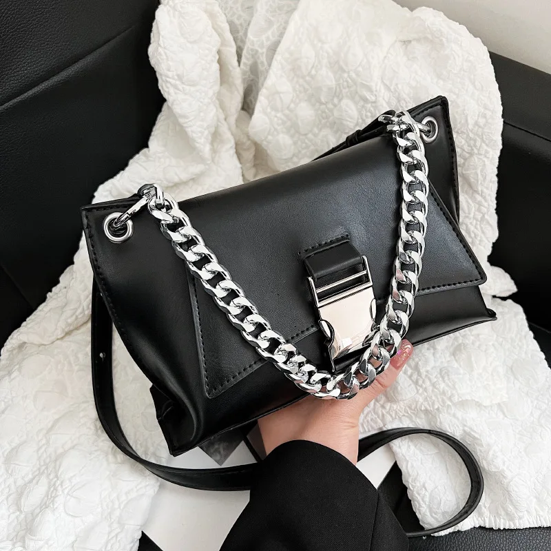 

Luxury Designer Small Underarm Woman Shoulder Bags for Women Fashion Simple Female Handbags Women's Crossbody Bag 2022 Trend
