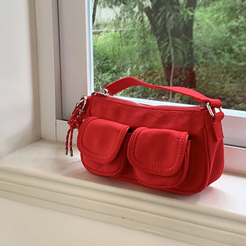 Модная новая сумка подмышками на одно плечо с несколькими карманами