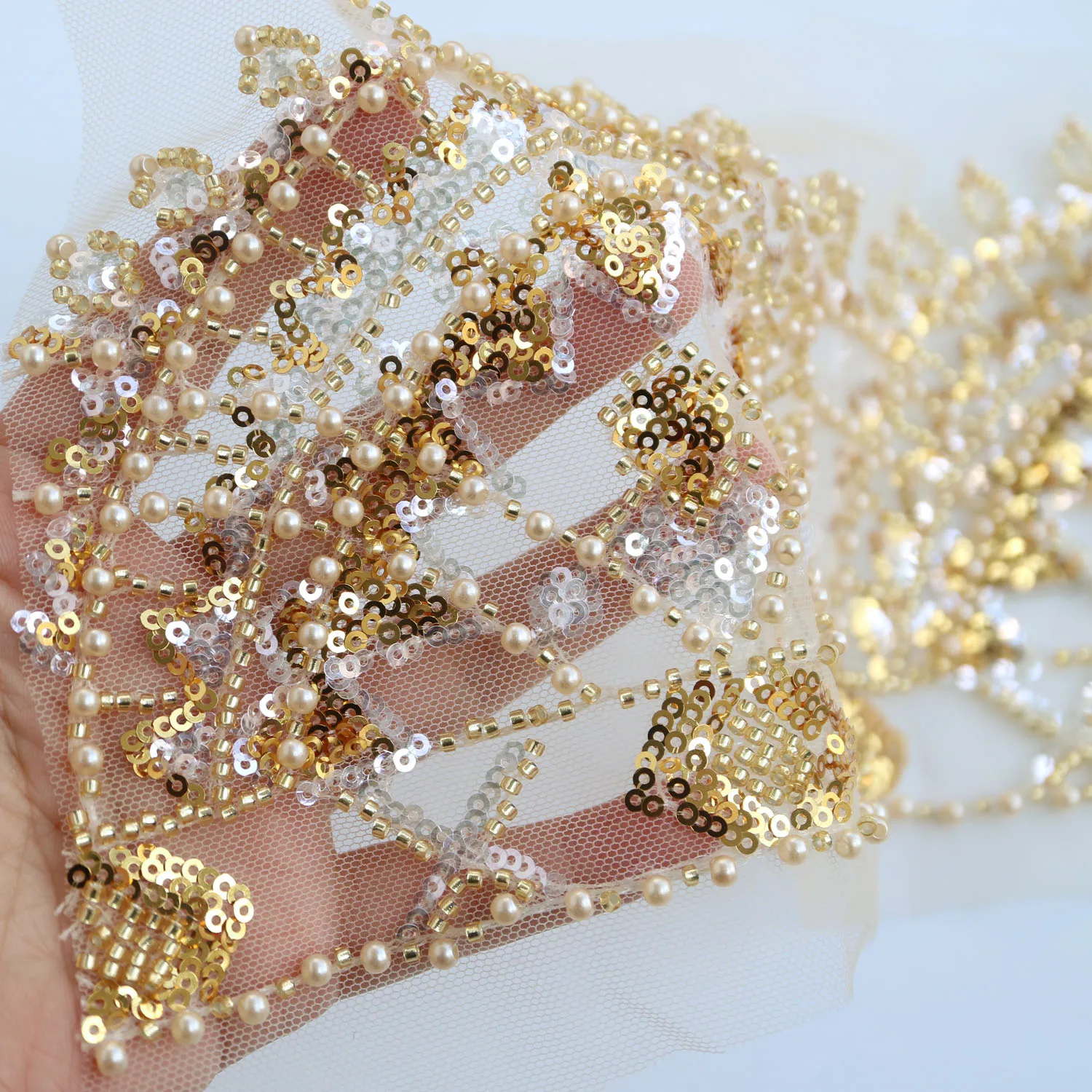 1 ярд Роскошная золотая вышивка Цветочная кружевная отделка нашивки для одежды