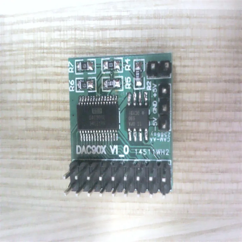 

DAC DA модуль 14-битный высокоскоростной DAC904 Максимальная коэффициент конверсии 165MSPS