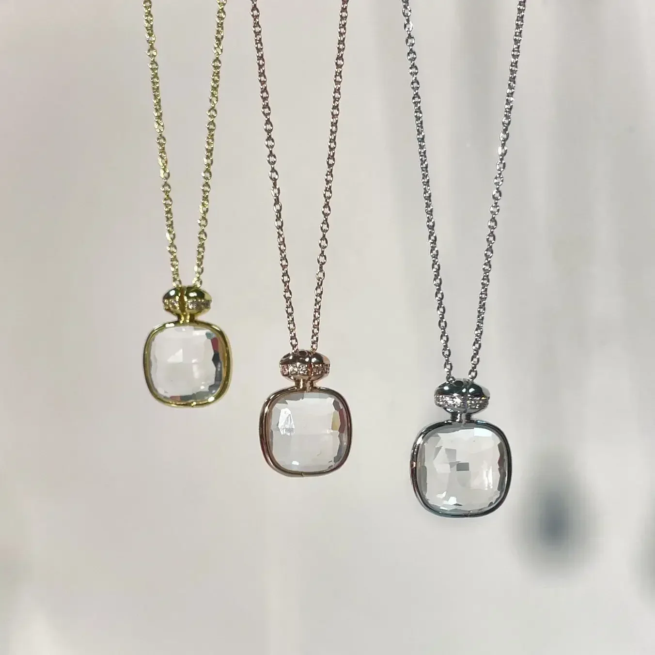 Ожерелье с подвеской Nudo для женщин инкрустация цирконом синим топазом форма