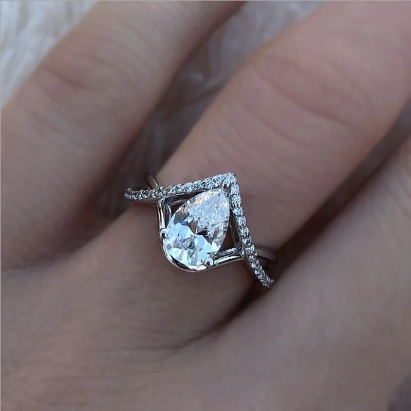 

New micro-set zircon water drop pear-shaped color treasure ring, European and American gold-plated engagement female