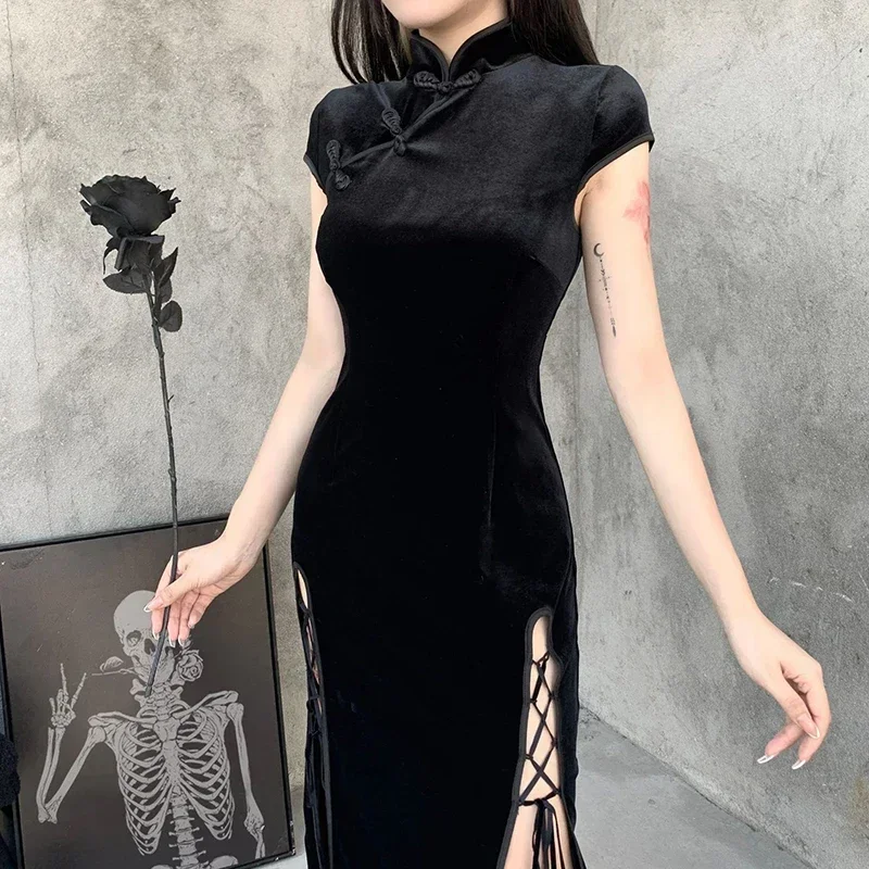 Фото Новое сексуальное винтажное черное бандажное платье Cheongsam в китайском стиле с высоким разрезом, бархатное платье в стиле ретро, длинное Ципао, готическое женское эстетичное платье №1