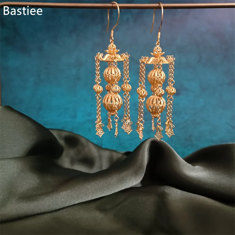 

Bastiee S999 Sterling Silver Gilt Earrings Gold Plated Palace Lantern Hanfu Qipao Wedding Eardrop Miao Ethnic Jewelry for Women
