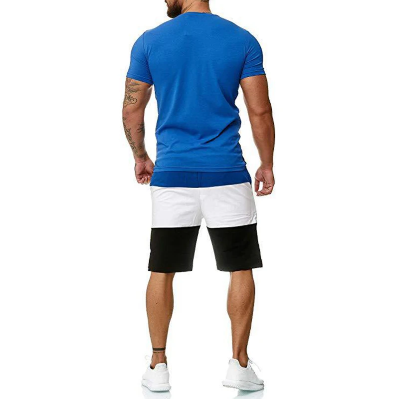 

Летний комплект из футболки с коротким рукавом и 3D-принтом