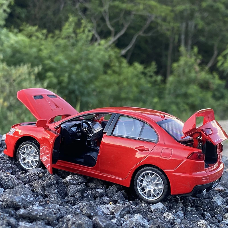 1:32 Mitsubishis Lancer Evolution X10 модель автомобиля из сплава литая металлическая Игрушечная