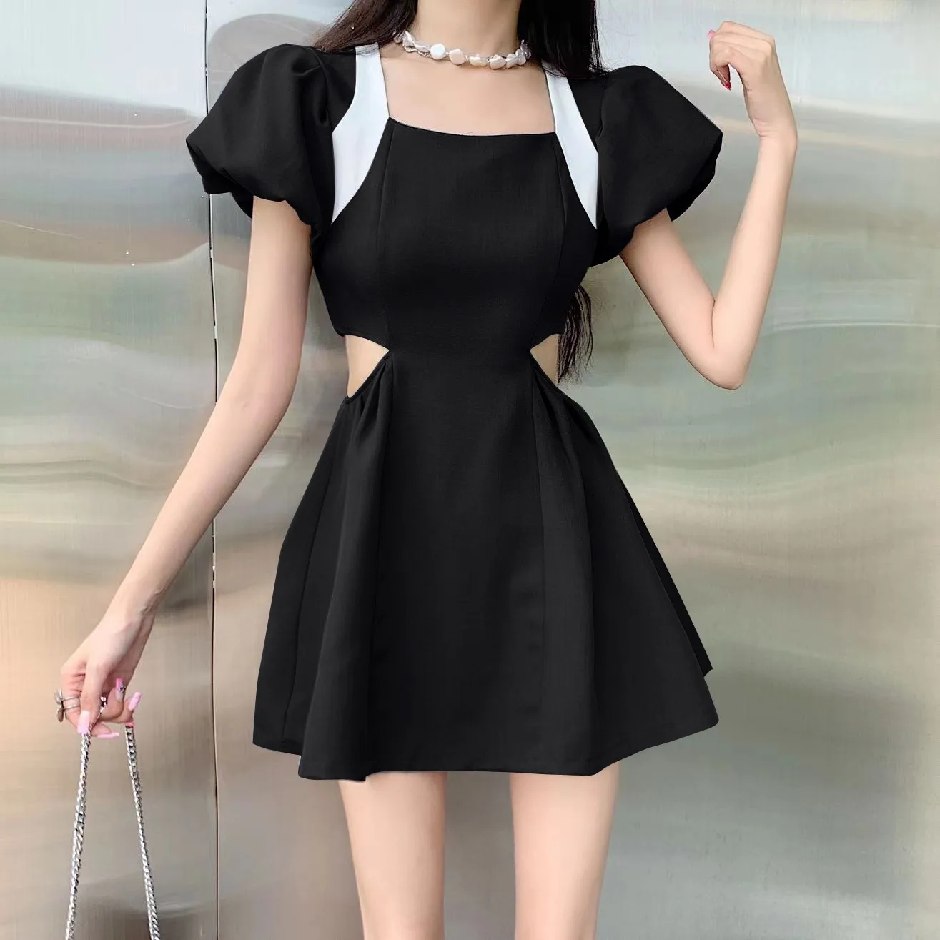 

Summer New French Bubble Sleeve Black Dress Women's Design Short Skirt dresses for women 2023