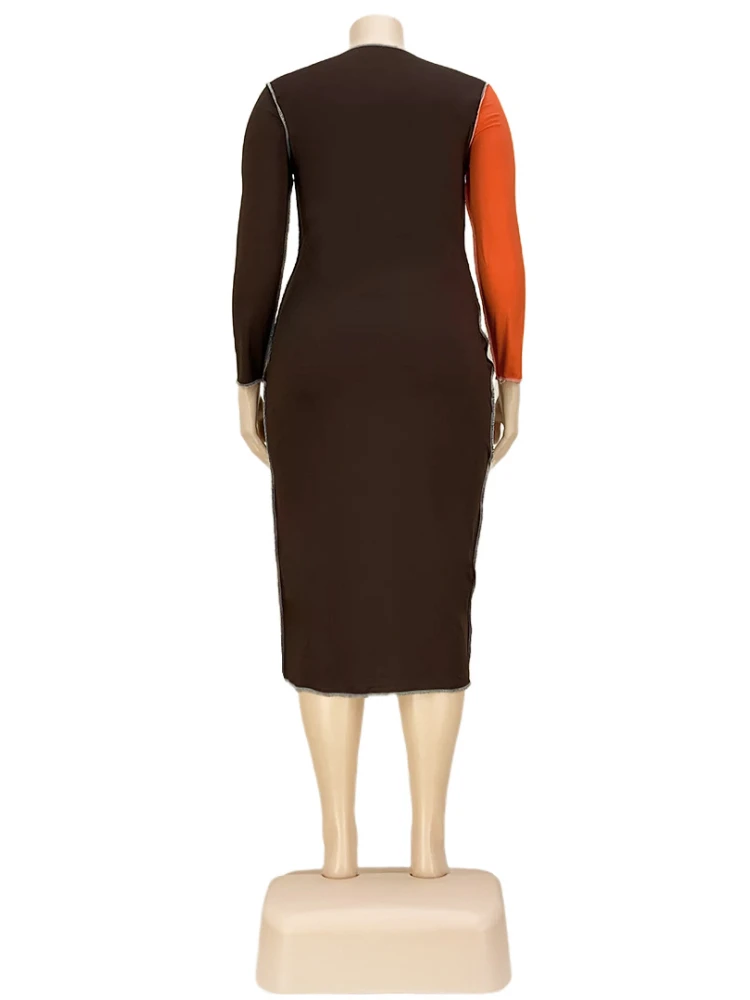 Женское облегающее платье с леопардовым принтом круглым вырезом и длинными