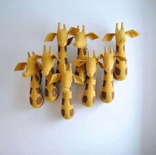 

Cartoon Giraffe 3D Animal Head Wall Mount Children Stuffed Toys Kids Room Wall Home Decoration Accessories Nordic Wall Hanging