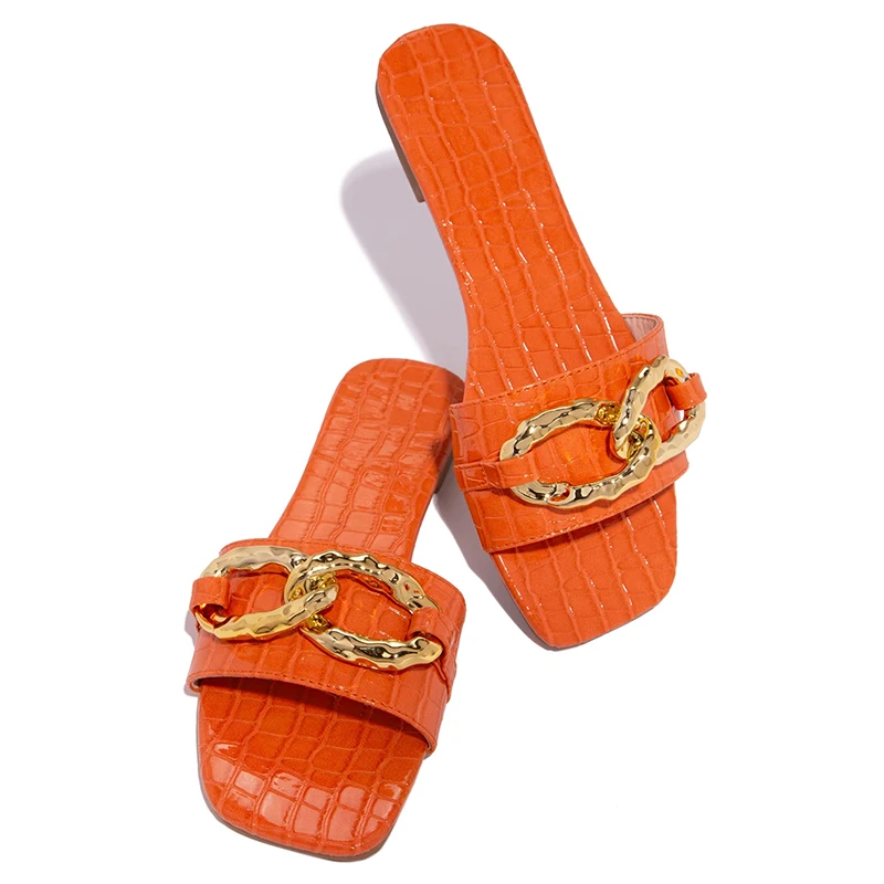 Summer Fashion Modern Slippers Women Flat Pleated Solid Leather Chain Decoration Rubber Sole Sexy Slides Ladies Female Shoes