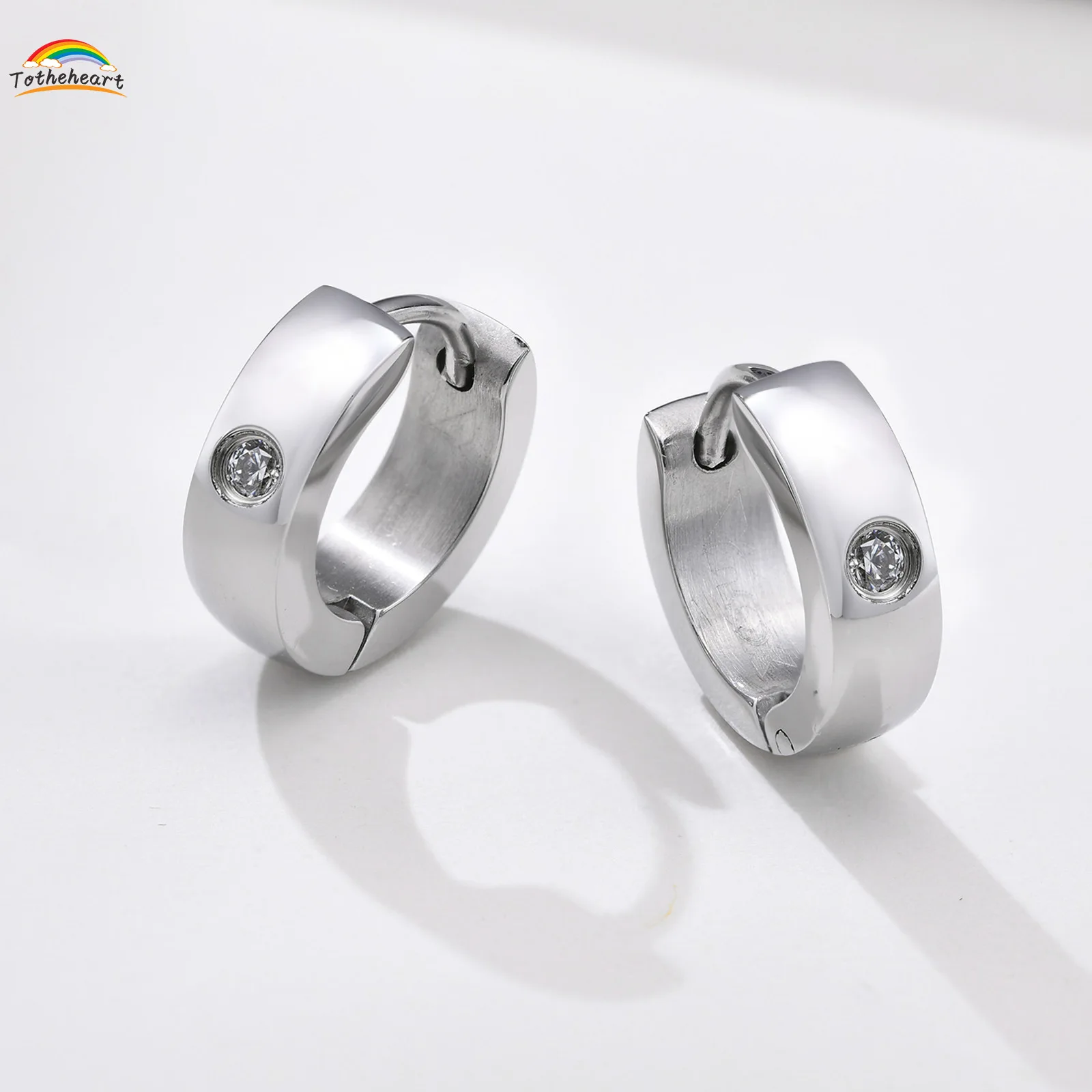 

Stainless steel inlaid Single Zircon Earrings steel men's Earrings men's Earrings foreign trade jewelry wholesale