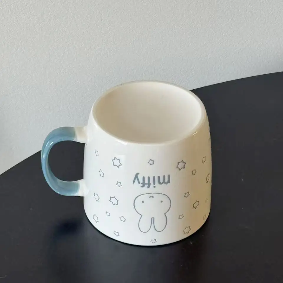 Фото Кружка Miffy Good Looks: вместительная, из керамики и фарфора, для всей семьи, для напитков, подарок, изящная, милая, очаровательная, кавайная, нежная №3