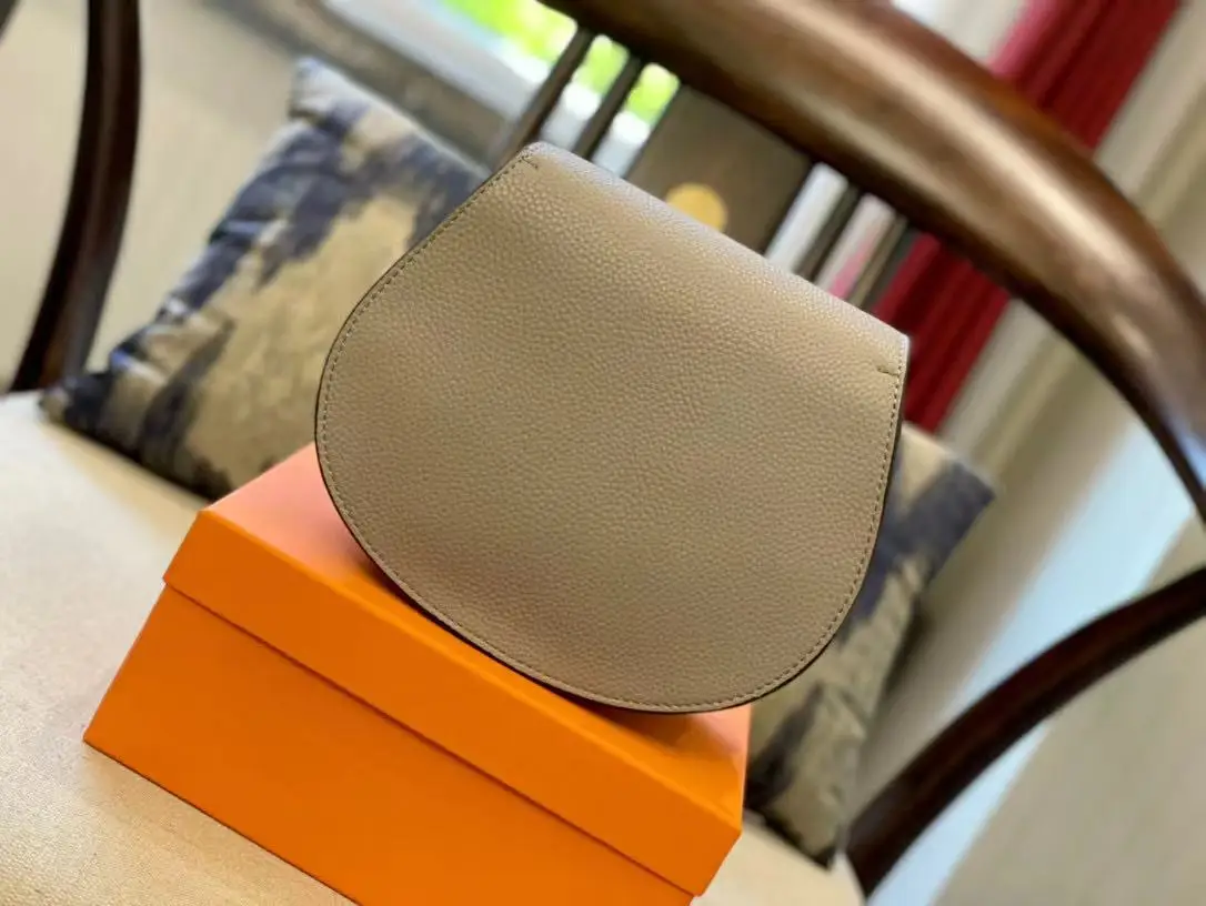 

New Retro Semi-Circular Women's Single Shoulder Messenger Bag