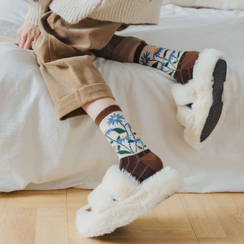 5 Pair Japanese Style Woman Socks Winter Cashmere Wool Socks Flower Print Cycling Long Keep Warm Female Socken Comfortable Soft