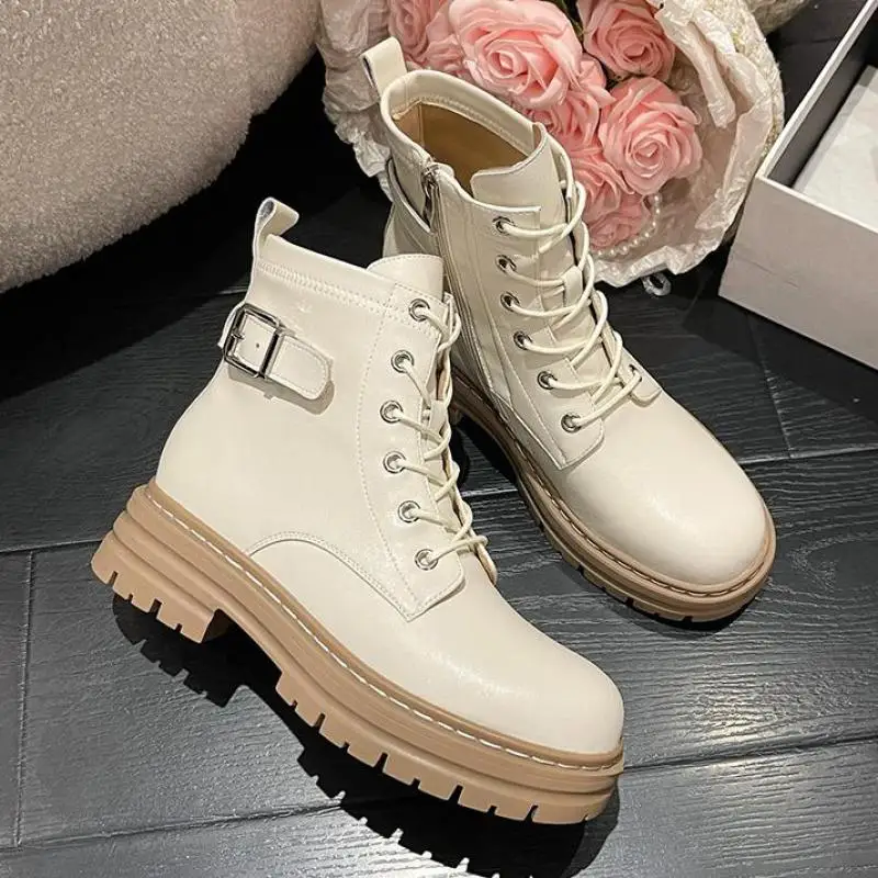 

Женские мотоциклетные ботинки на платформе, черные ботинки из мягкой кожи, на шнуровке, с круглым носком, для зимы, 2022