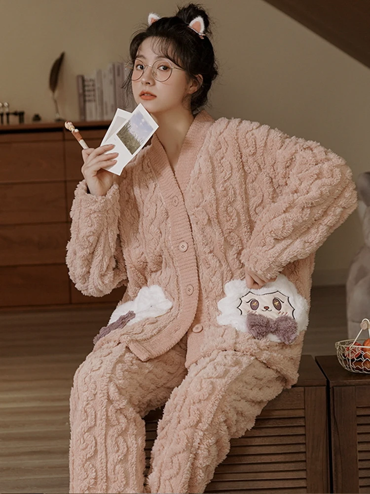 

Women's Winter Autumn Pajiamas V-neck Sexy Sleepwear Cardigan Pijiamas Flannel Warm Loungwear 2 Pieces Sets Velvet Pyjama