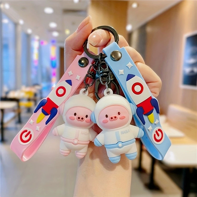 

New Cartoon Planet Tour Pig Astronaut Keychain Cute Astronaut Couple Gifts Car Key Ring Bag Pendant Jewelry