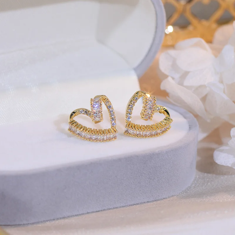 

Женские маленькие серьги-гвоздики с цирконом, 14 к