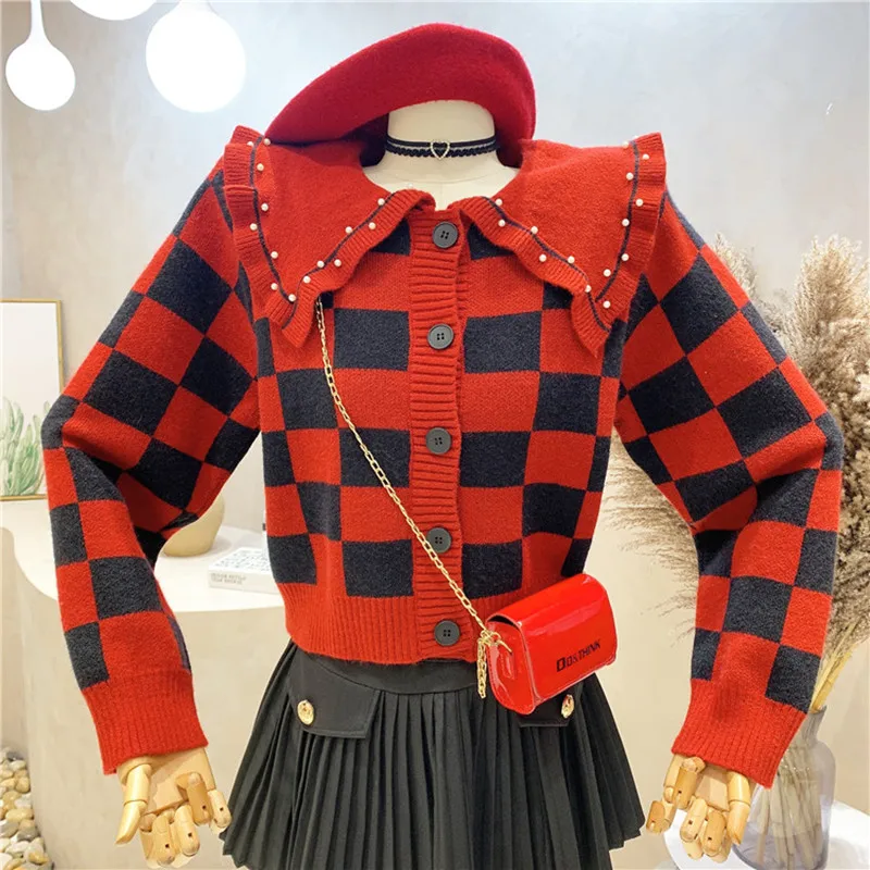 

New Women's clothes 2021 Autumn Winter Doll collar Plaid short sweater retro design loose long sleeved Knitted cardigan Top
