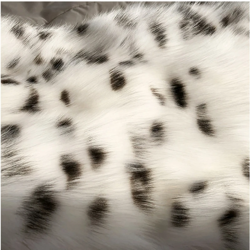 Faux Fur X-Long Coats Womens Eco Fur Lynx With a Hood Winter Jackets Woman Length 120cm Fur Coat Female White Fur Coats