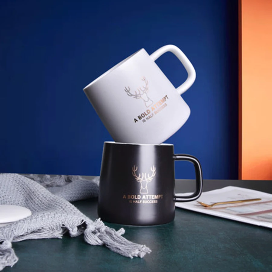 

Creative Ceramic Cup Coffee Mug Cartoon Cute Friends Travel Christmas Mugs Cat Tea Beer Cups Funny Pub Canecas Couple Gifts E5