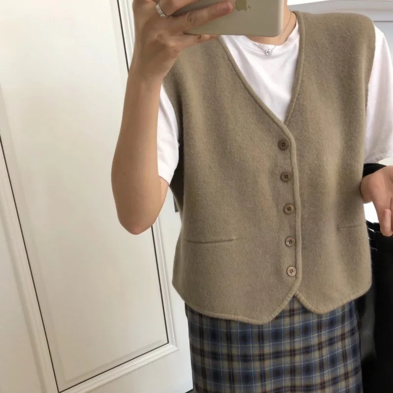 

New Spring Autumn V-neck Wool Vest Waistcoat Cardigan Sin Mangas Mujer 2022 Korean Style Simple Solid Color Knitted Vest Women