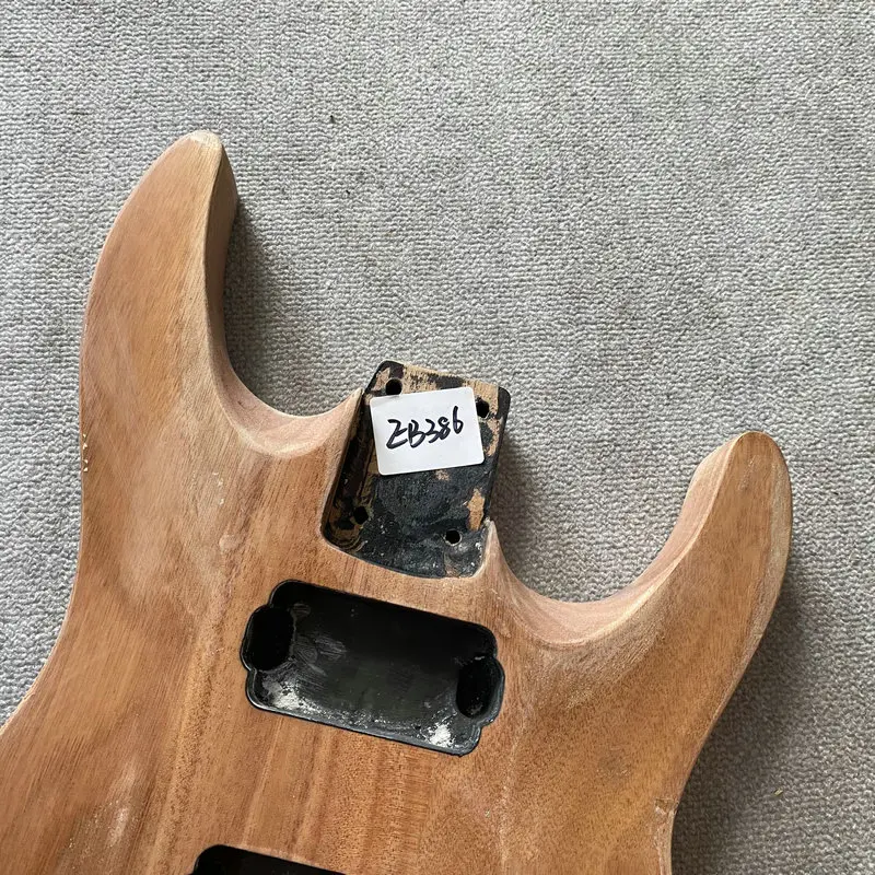 Гитара электрическая EB386 из натурального массива красного дерева 2 пивота