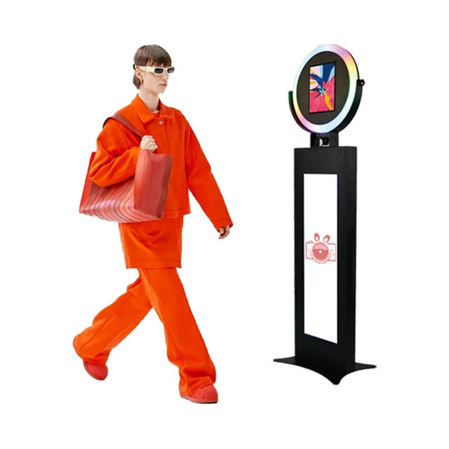 

High Quality Portable Light Weight Ipad Photo Booth With Ring light For Sale
