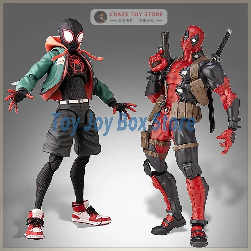 Пластиковые фигурки Yamaguchi Revoltech в ассортименте