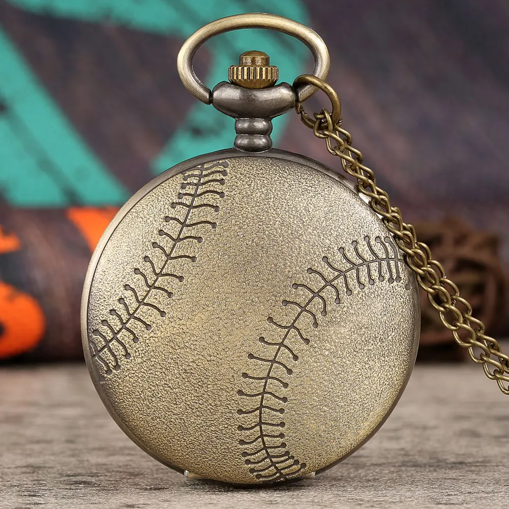 Pocket Watch Quartz Sport Ball Series Baseball Basketball Creative Watch Pedent Necklace Fob Watch Vintage Souvenir Gift for Men