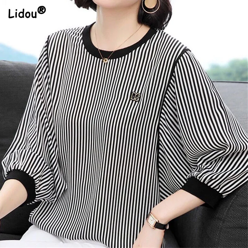 Black White Striped Spliced O-Neck Casual Female Top Spring Summer Loose Batwing Sleeve Three-dimensional Decoration Plus Size