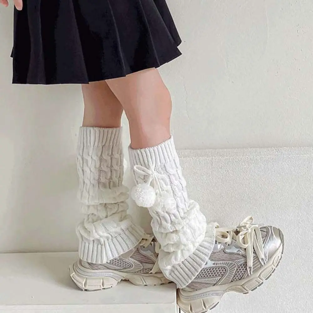 Фото Милые детские гетры в корейском стиле JK Harajuku, вязаные чехлы для ног Лолиты, плюшевые носки с шариками, детские носки №4