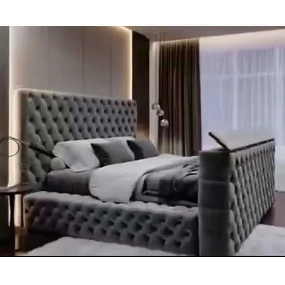 Изготовленная на заказ двухместная двуспальная кровать размера queen-size с