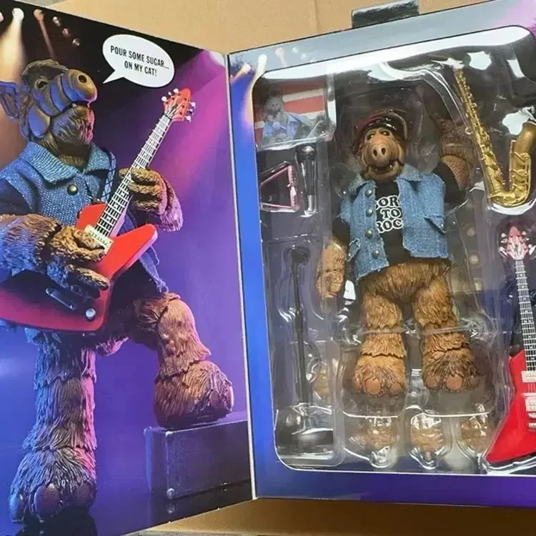 100% оригинальная фигурка NECA Born to Rock Ultimate Alf and Roll 7 дюймов 45109 аниме-модель